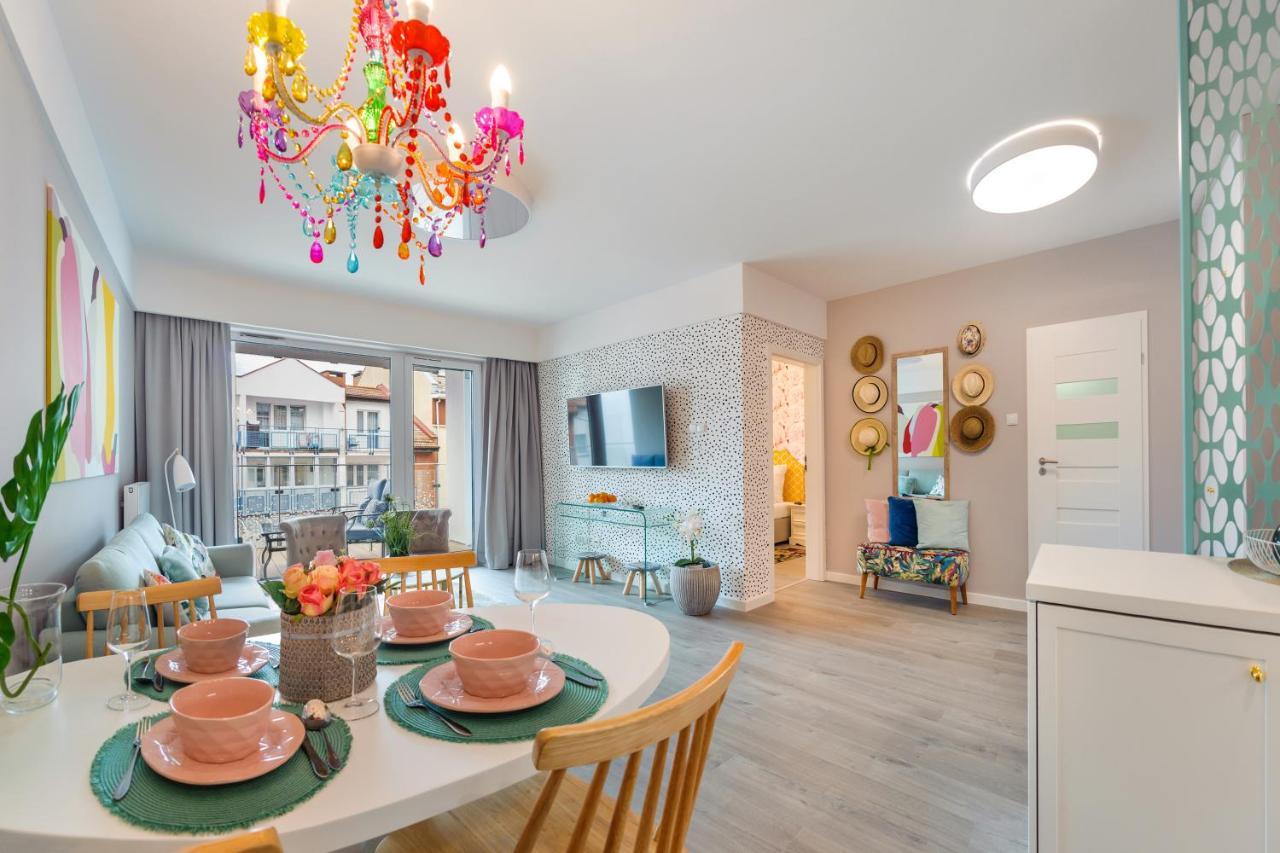 Apartamenty Sun & Snow Nadmorskie Tarasy Z Basenem Kolobrzeg Dış mekan fotoğraf